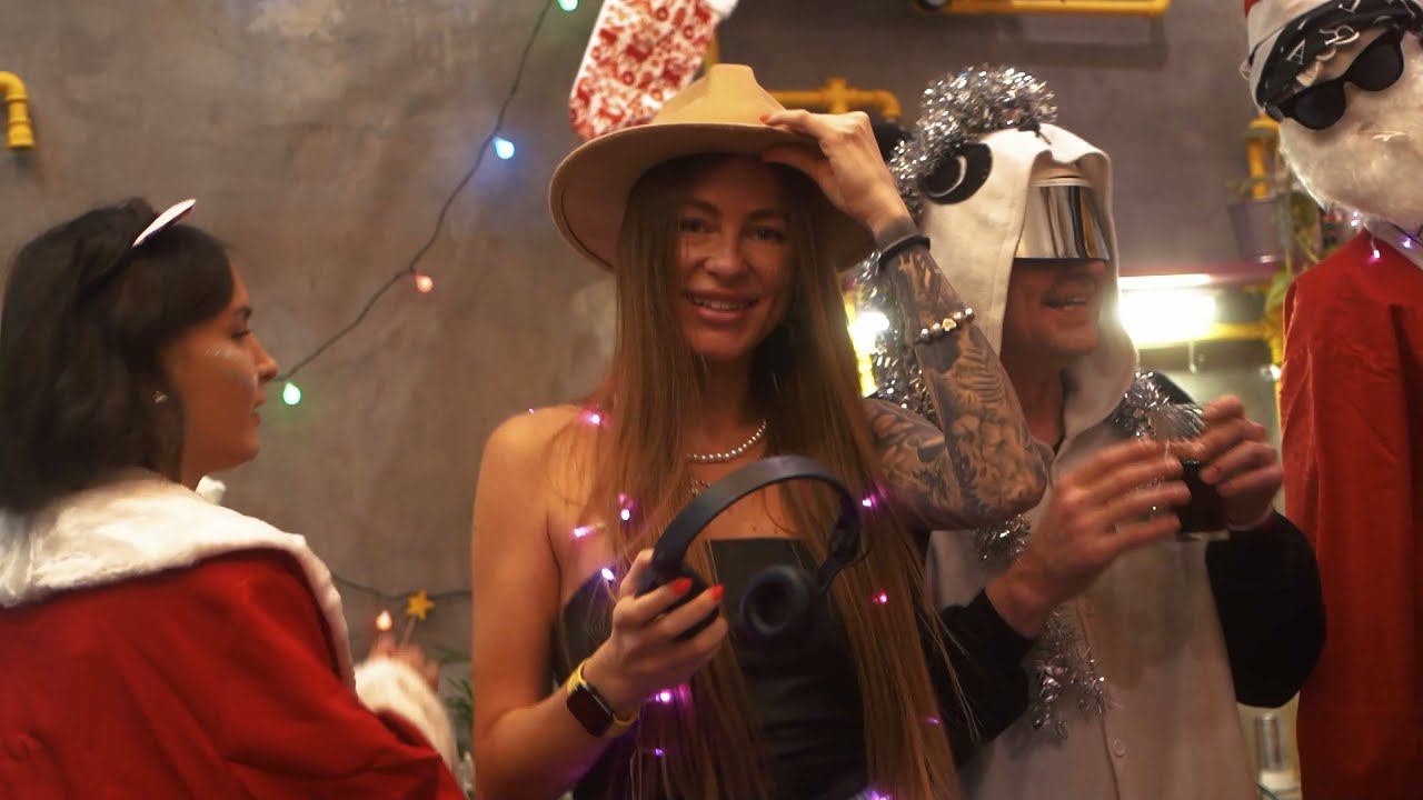 16om on Air - New Year Dj Set (Melodic Techno & Progressive House Mix) смотреть онлайн