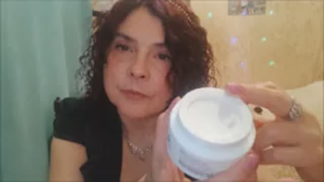 АСМР Распаковка косметики и кофе с конфеткой смотреть онлайн