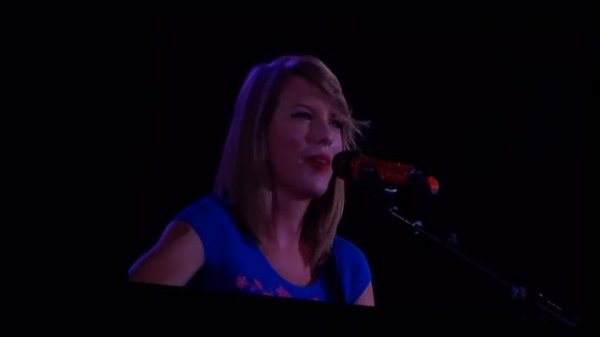 Taylor Swift - The Red Tour (Full Concert)