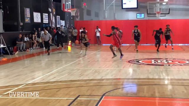 Kentucky Commit Skyy Clark vs Jaden Bradley Goes Down To The LAST SECOND! Top 2022 Guard Matchup! 🤩 смотреть онлайн