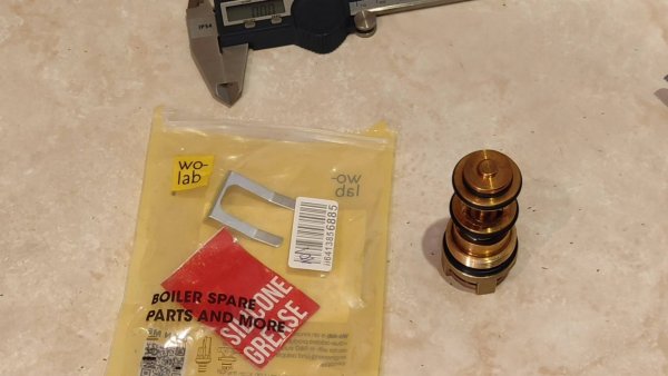 Замена трëхходового клапана на котле BAXI ECOFOUR 24