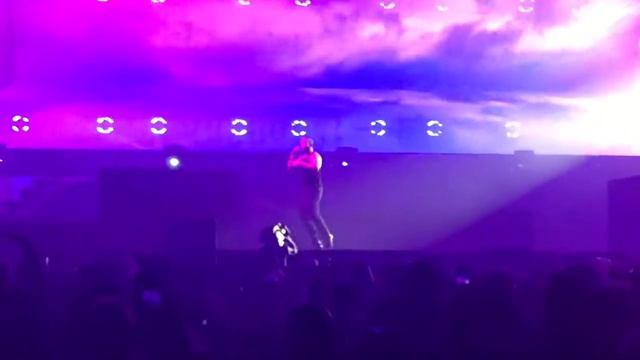 "Work" Drake live @The Forum Summer Sixteen Tour смотреть онлайн