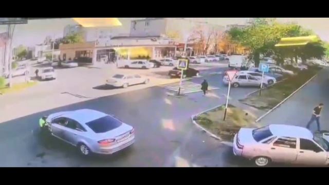 В республики участились наезды на людей в зоне пешеходного перехода смотреть онлайн