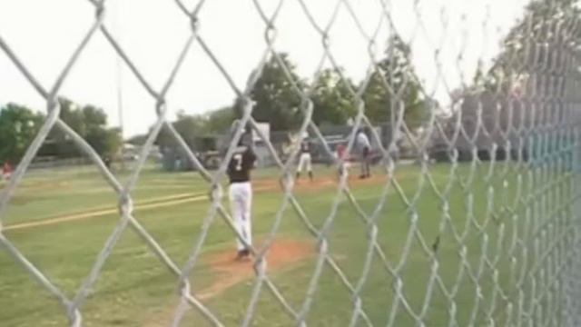 when catcher alex rios and 3rd baseman jake gomez collide смотреть онлайн