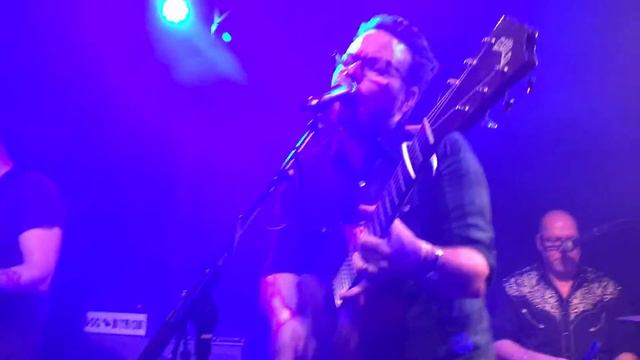 Turin Brakes - Painkiller (live in Bitterzoet, Amsterdam) смотреть онлайн