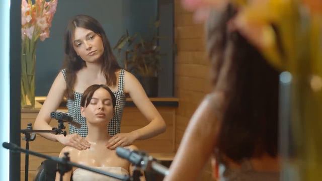 ASMR Neck And Shoulders Massage By Barber Lady Milena