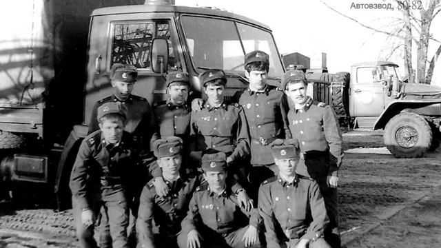 СВЕЧА ПАМЯТИ (версия 4-я) Горит свеча, стекает воск, посеребрила жизнь височный лоск... смотреть онлайн