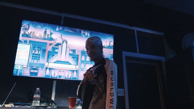 Swelly x Rob Vicious - Never Going Back (in studio perfromance) смотреть онлайн
