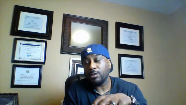 Beatrice Dixon ~ Fndr of Honey Pot Plant-Based Feminine Care Attacked by White Women | Dr. Wallace смотреть онлайн