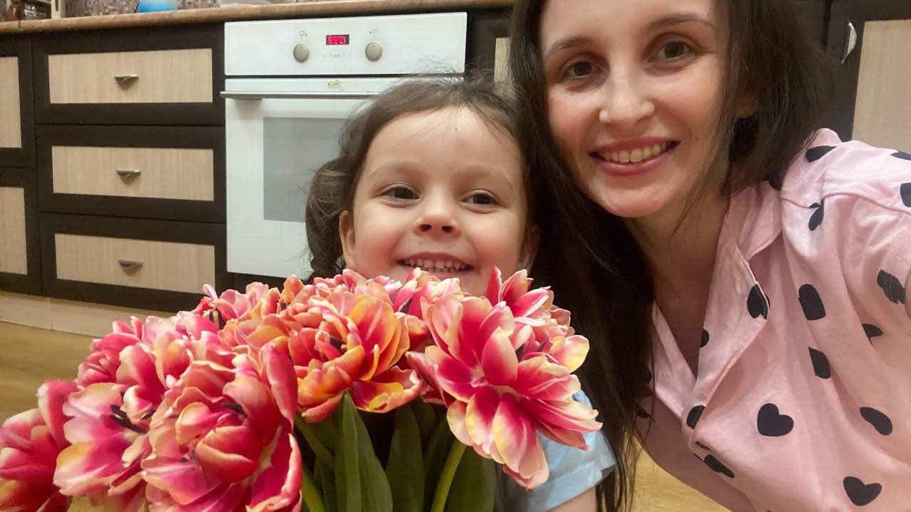 8 марта 2023! С ЖЕНСКИМ ДНЁМ смотреть онлайн