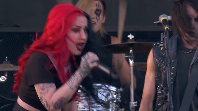 New Years Day - Kill Or Be Killed (Live 2015 Vans Warped Tour) смотреть онлайн