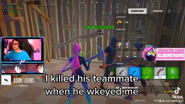 We thought his game crashed until... (Uh Oh) смотреть онлайн