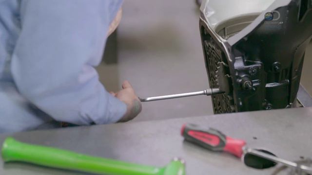 Махинаторы \ Wheeler Dealers (Сезон 15, Серия 12) :: Chevrolet C10 Truck смотреть онлайн
