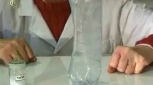 Химия. Взаимодействие оксида углерода (IV) с твердым гидроксидом натрия