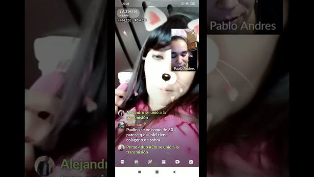 Pablo Escobar muestra como su sumisa mujer le da de comer recostado como Sultán en su harén смотреть онлайн