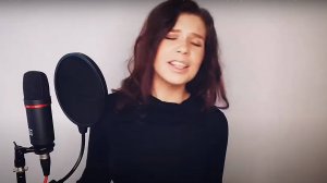 Доктор «Седая ночь» и его любимая певица Алиса Супрунова.
