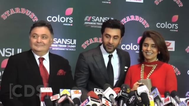 Ranbir Kapoor Gets EMBARASSED Of Rishi Kapoor смотреть онлайн