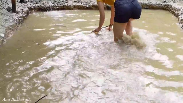 Video Full : 6 Days Of Building A Farm, Catching Fish, Gardening | Ana Bushcraft