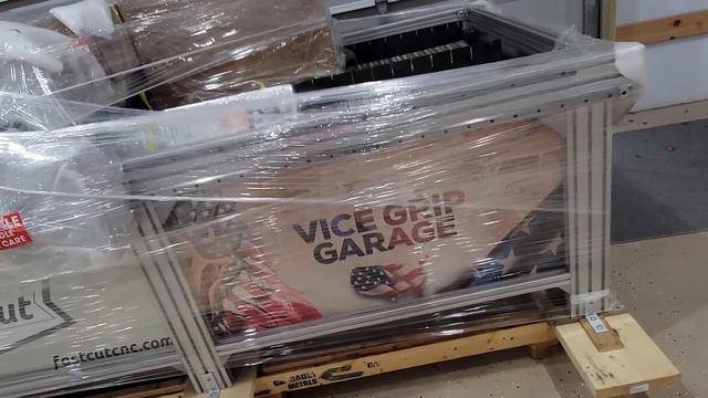 Everything Must Move! Entire Shop rearrange! смотреть онлайн