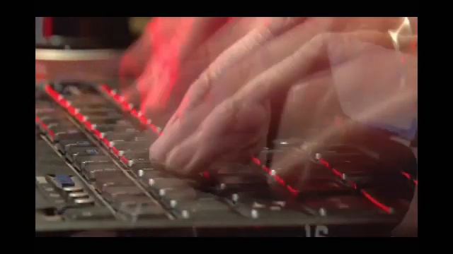 Time 2 Hack смотреть онлайн