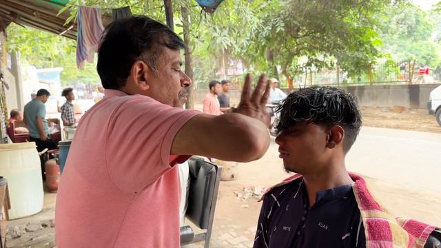 Street Head Tapping & Hair Rubbing By Painkiller Barber Dinesh | Compilation ASMR смотреть онлайн