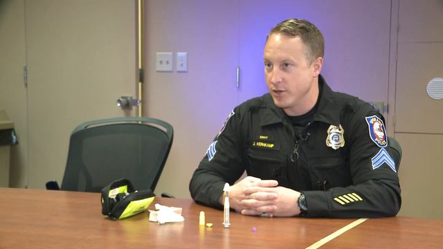 Doctors can now prescribe Narcan to patients taking opioids | Opioids: Time to Talk смотреть онлайн