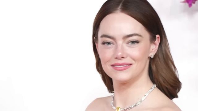 Emma Stone Clearly Hated Jimmy Kimmel's Joke And So Did Twitter смотреть онлайн