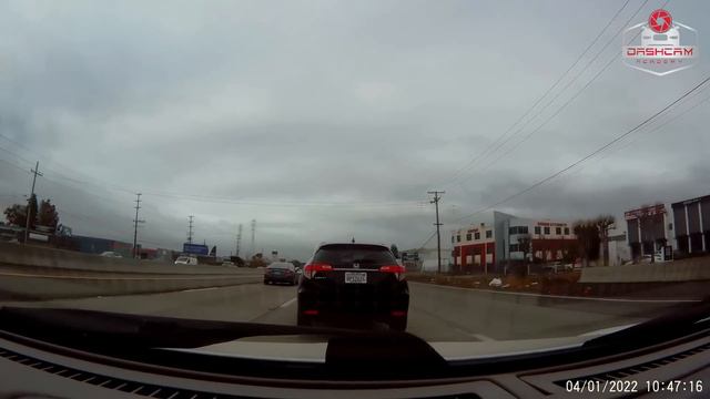 Bad Drivers Compilation 2022 (Driving Fails, Car Crash & Road Rage USA) #99 смотреть онлайн