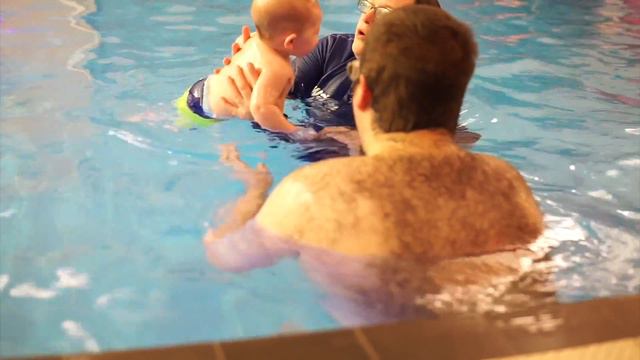 Learning to Swim with Water Babies - Chapter 2 Week 1 смотреть онлайн