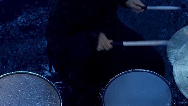 ONE OK ROCK: Wasted Nights [OFFICIAL VIDEO] смотреть онлайн