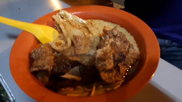QuickBites : Another Supper place along Jalan Besar. People Park Hakka Yong Tau Fu смотреть онлайн