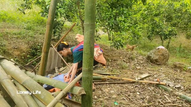 A 15-year-old single mother faces difficulties in building a house смотреть онлайн