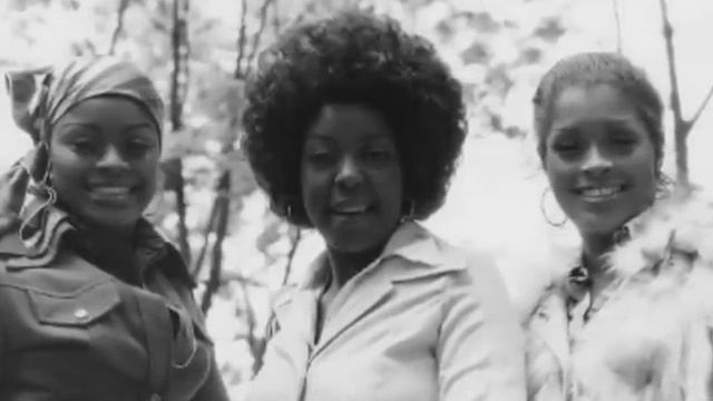 Love Unlimited "Walkin' In The Rain With The One I Love" 1972 My Extended Version! смотреть онлайн