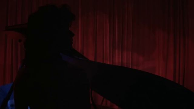 Isabella Rossellini: Blue Velvet / Blue Star / Blue Velvet (reprise) смотреть онлайн