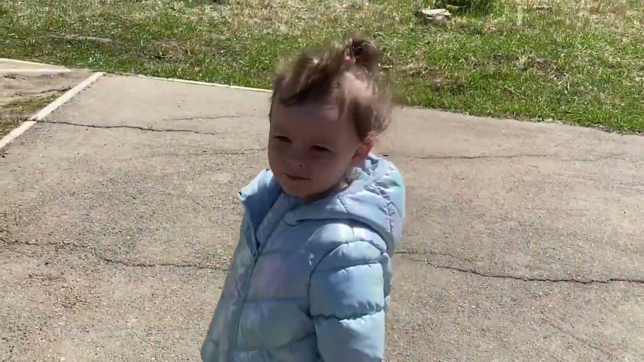 Парк Чигири. Поставили аттракционы смотреть онлайн