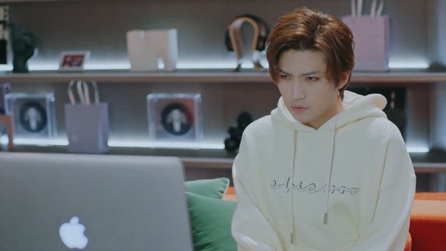 推薦劇集ENGSUB《美味戀人My Honey Lover》EP16 灰姑娘與當紅人氣偶像互換身體 смотреть онлайн