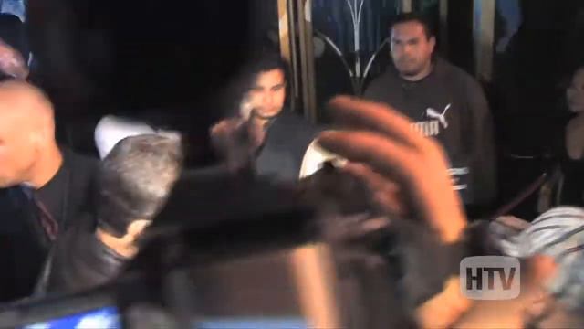 Avril Lavigne And Ex-Hubby At Deluxe Night Club. смотреть онлайн