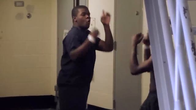 What Really Happens In Prisons' Showers? смотреть онлайн