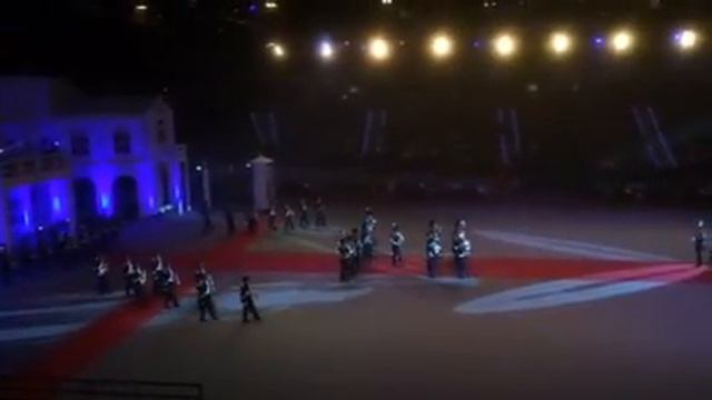 Nationale Taptoe 2015 de mars Servus смотреть онлайн