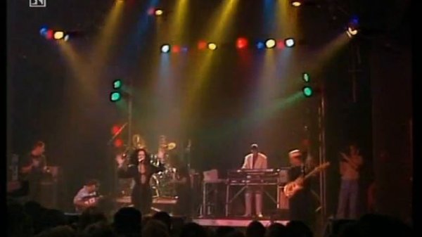 Matia Bazar (con Antonella Ruggiero) - Noi - live