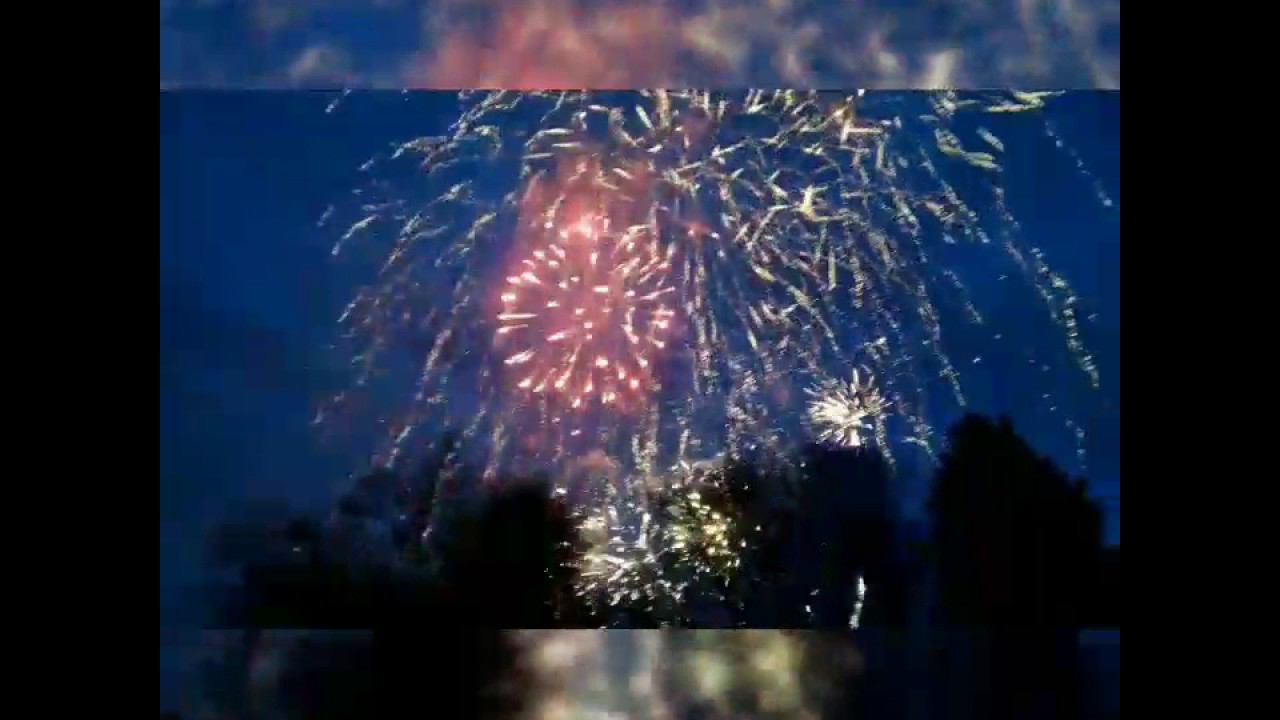 Салют в честь воссоединения Крыма с Россией 18 марта 2017 год смотреть онлайн