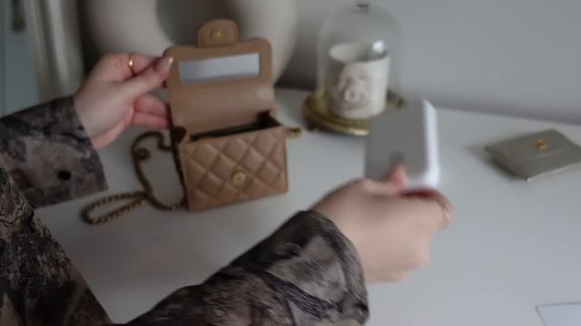 Chanel Bag Unboxing *STUNNING Colour* 🤩 22B New Style Should I Keep It?