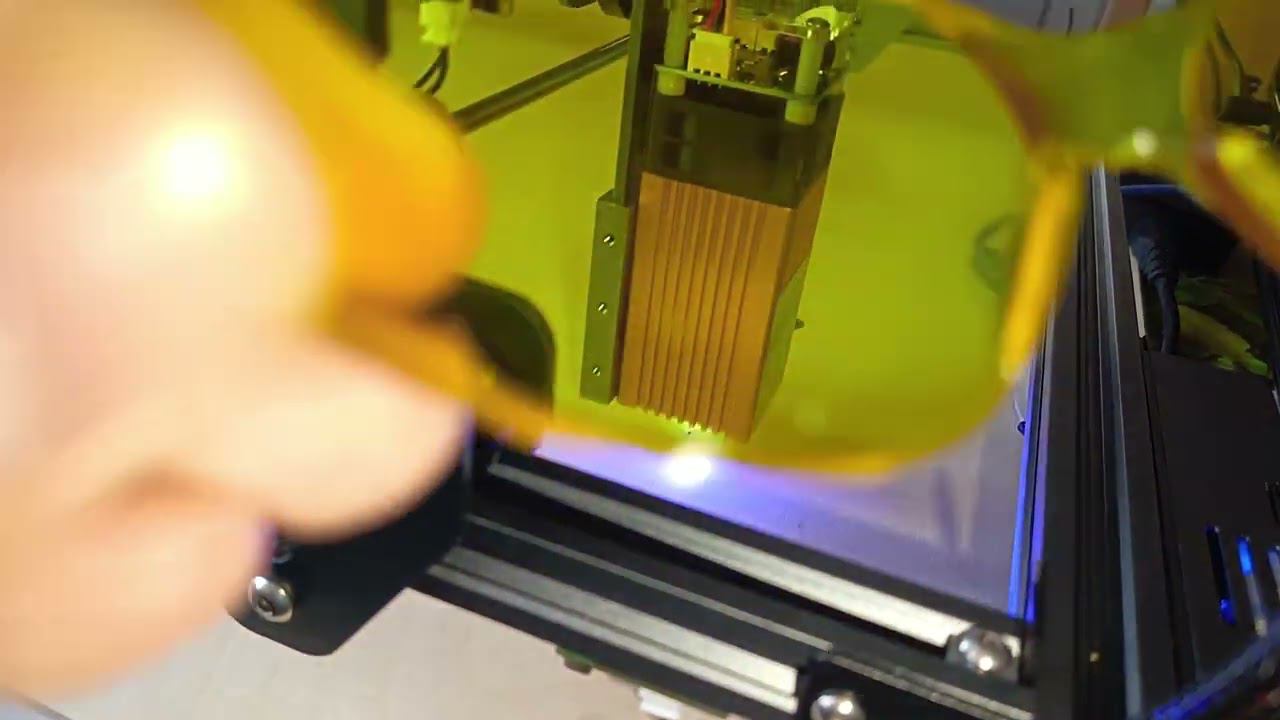 Обзор лазерного гравера ZBAITU M81 (полный обзор в описание) смотреть онлайн