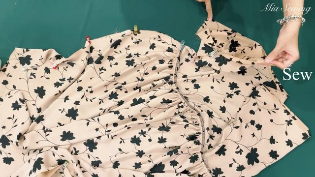 🦋 2 ways to wear ✂️ cut and sew a beautiful dress in the easiest way смотреть онлайн