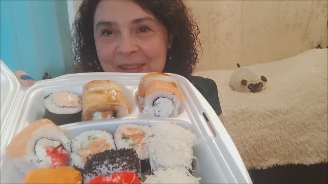 АСР Мукбанк суши и роллы смотреть онлайн