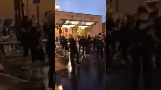 Bonny's Flash Mob Fun смотреть онлайн