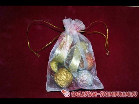 Елочные игрушки с сюрпризом смотреть онлайн