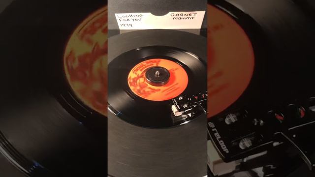 Garnet Mimms - Looking For You ( Vinyl 45 ) From 1979 . смотреть онлайн