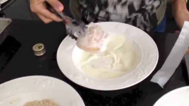 Frango a Milanesa Light- Ana Luiza Favato смотреть онлайн