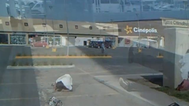 ANTONIO LEYVA SKATE.wmv смотреть онлайн